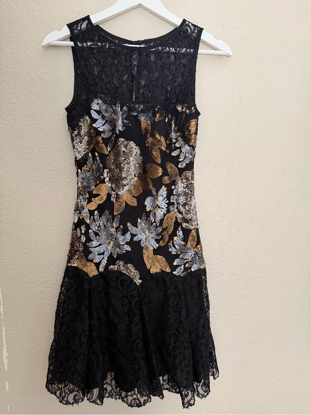 Nicole Miller “Like to Party” Black Lace Floral Sequin Cocktail Dress Sz 0 USA - Picture 2 of 13